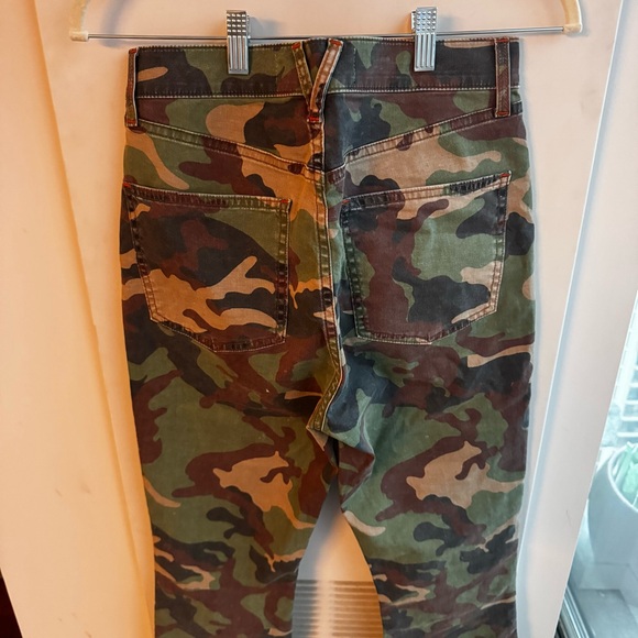 VERONICA BEARD Carly Cotton Blend Camo Jeans - Picture 7 of 8